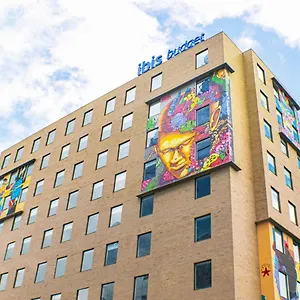 Ibis Budget Marly מלון